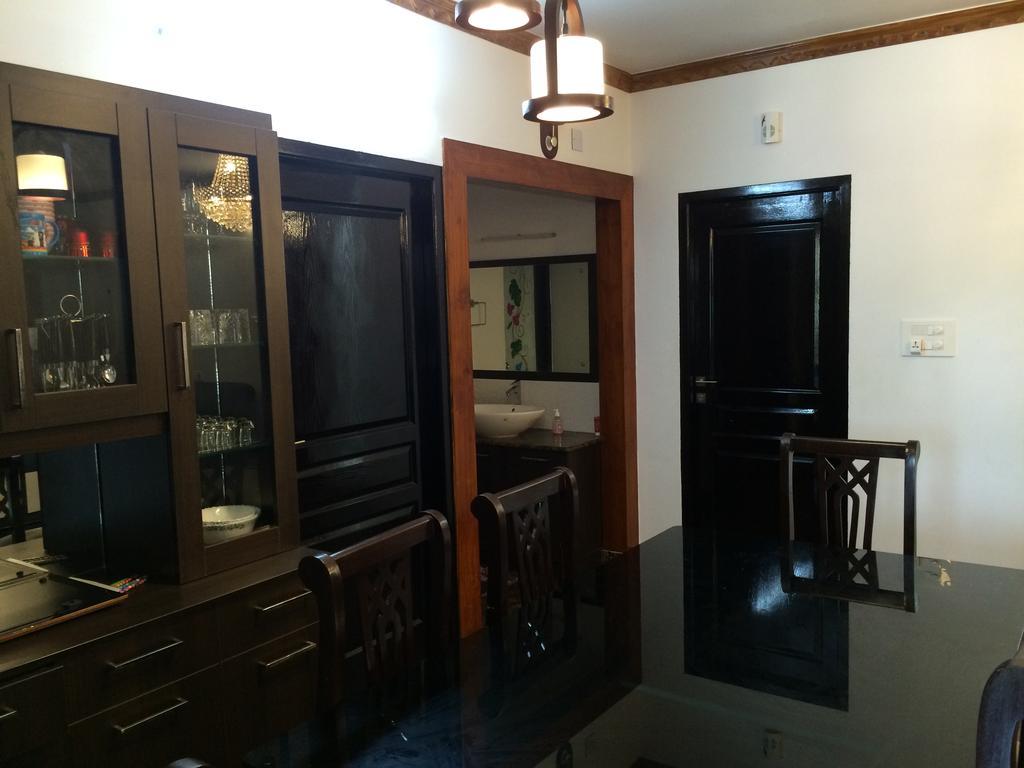 Beersheba Three Bed Room A/C Apartments Thiruvananthapuram Exterior photo