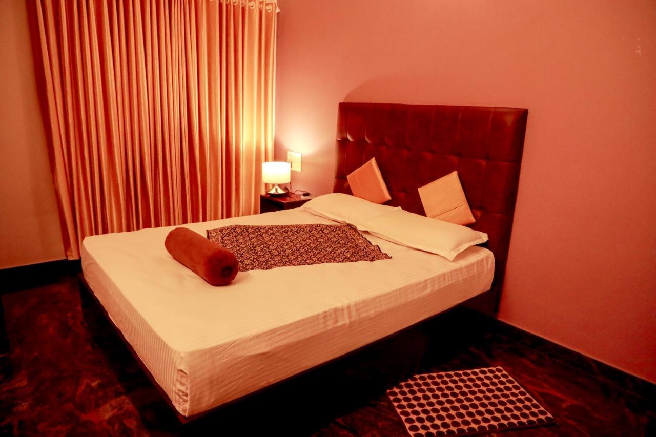 Beersheba Three Bed Room A/C Apartments Thiruvananthapuram Exterior photo