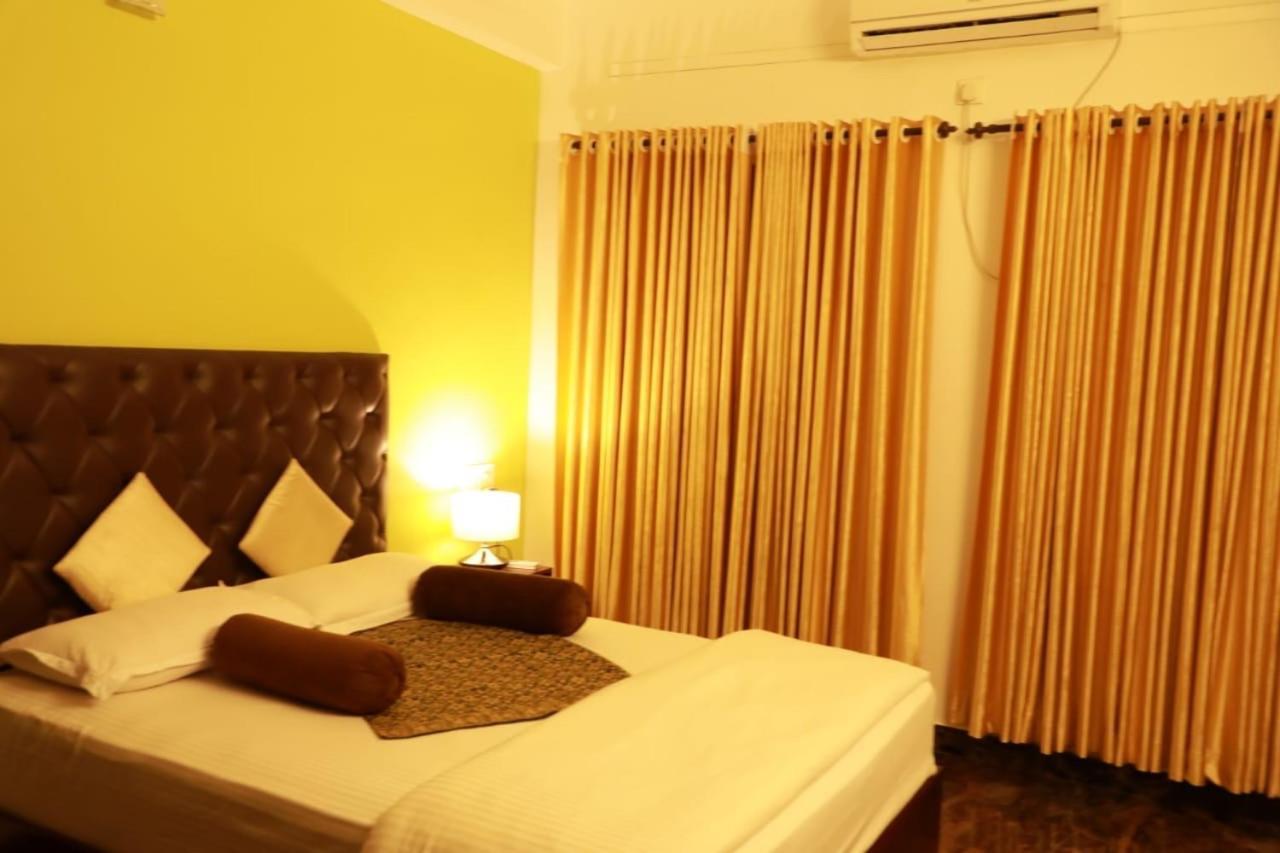 Beersheba Three Bed Room A/C Apartments Thiruvananthapuram Exterior photo